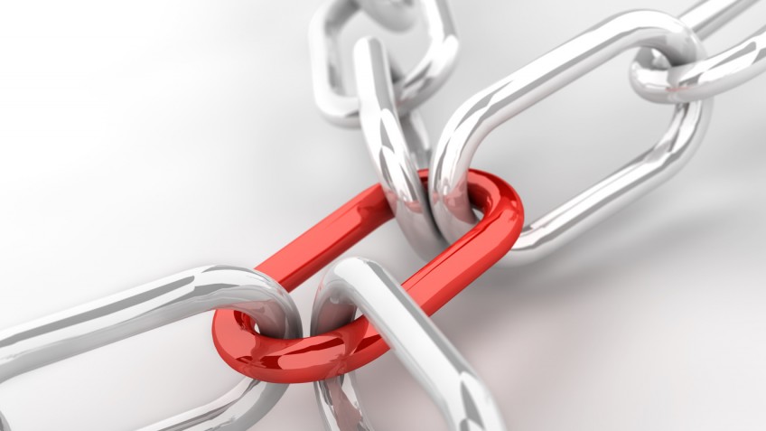 Chain with red joining link